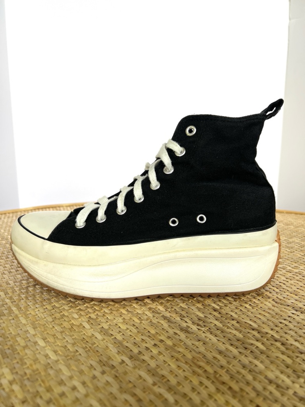 Madden Girl Winnona Hi Top Platform Sneakers Black White Womens 7.5